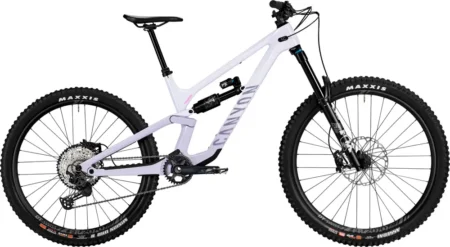 2025 Canyon Torque CF 8